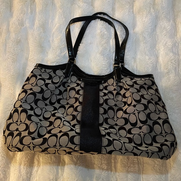 Coach Purse - Picture 1 of 9